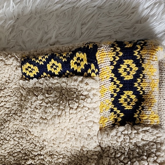 Jack BB Dakota Cozy Cream/ Tan Knit Hoodie Jacket with Button Details - Picture 6 of 10